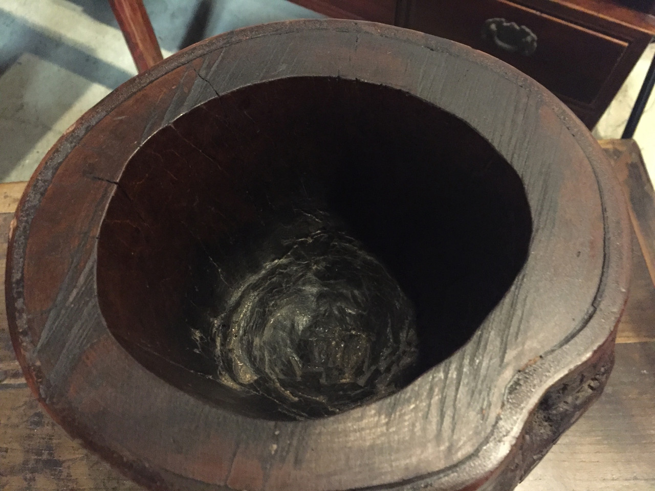 TREE STUMP BRUSH POT OR PLANTER